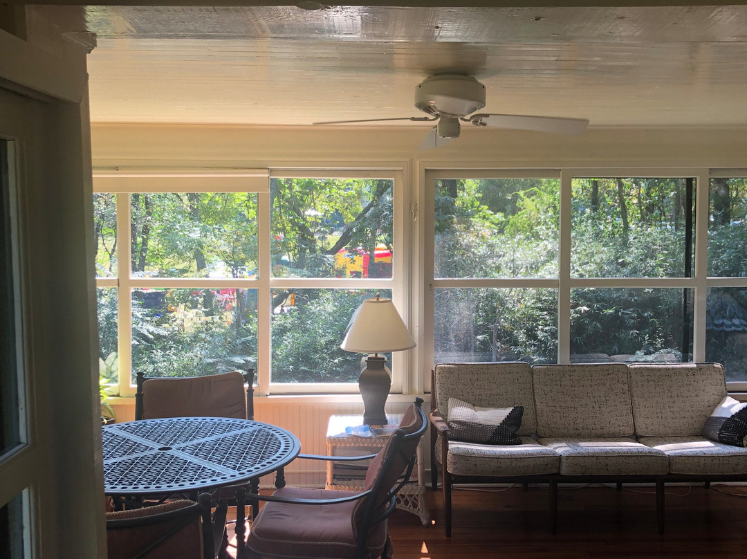 Pinecrest Bed & Breakfast主图