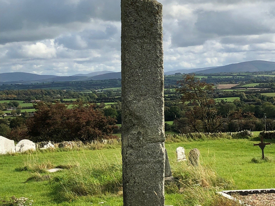 Old Kilcullen Round Tower and High Cross-Kilcullen必去景点