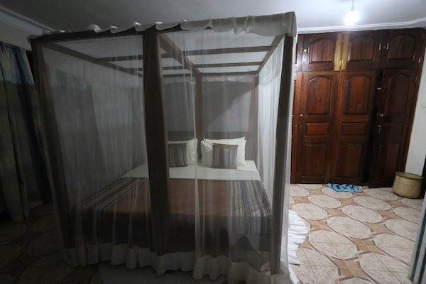 African Roots Guest House - Entebbe主图