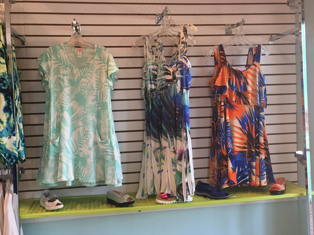 Saint James City旅游景点-Island Time Fashions and Gifts