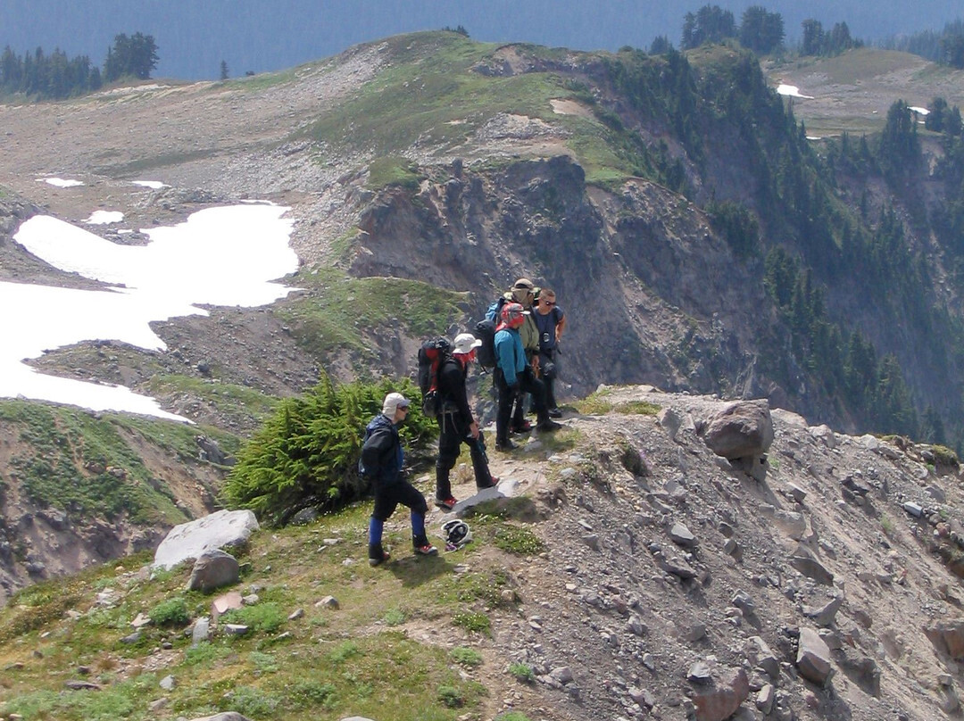 BC Adventure Guides-Deming必去景点