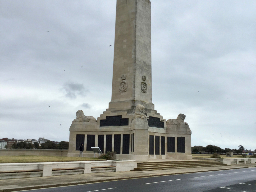 Portsmouth Naval Memorial景点图片