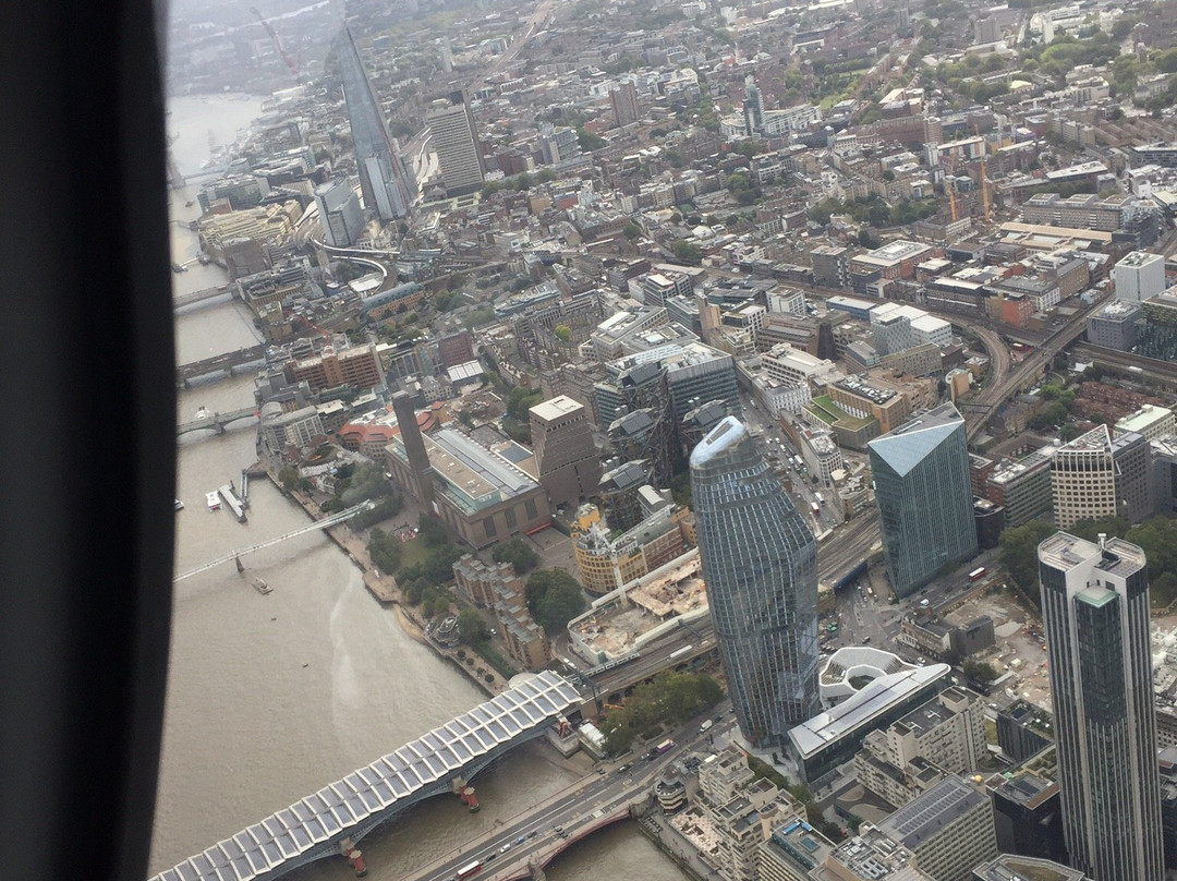 The Redhill Helicopter-Redhill必去景点