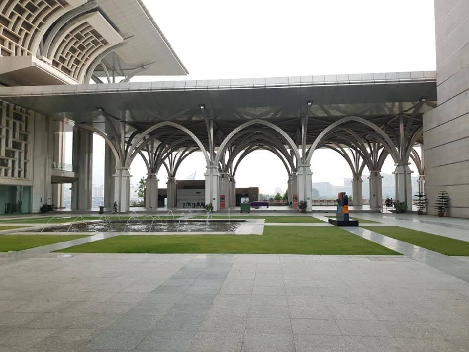 Masjid Tuanku Mizan Zainal Abidin (Masjid Besi)-太子城必去景点