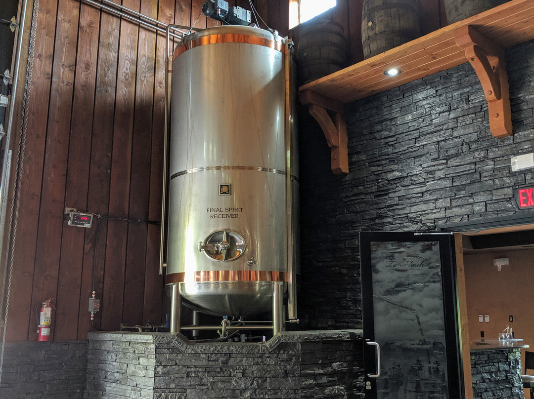 Shelter Point Distillery景点图片