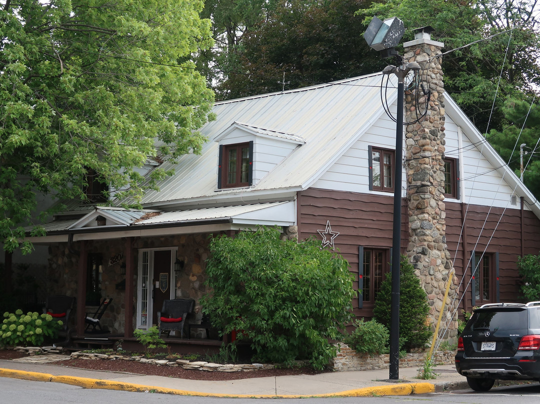 Refuge Du Poete主图