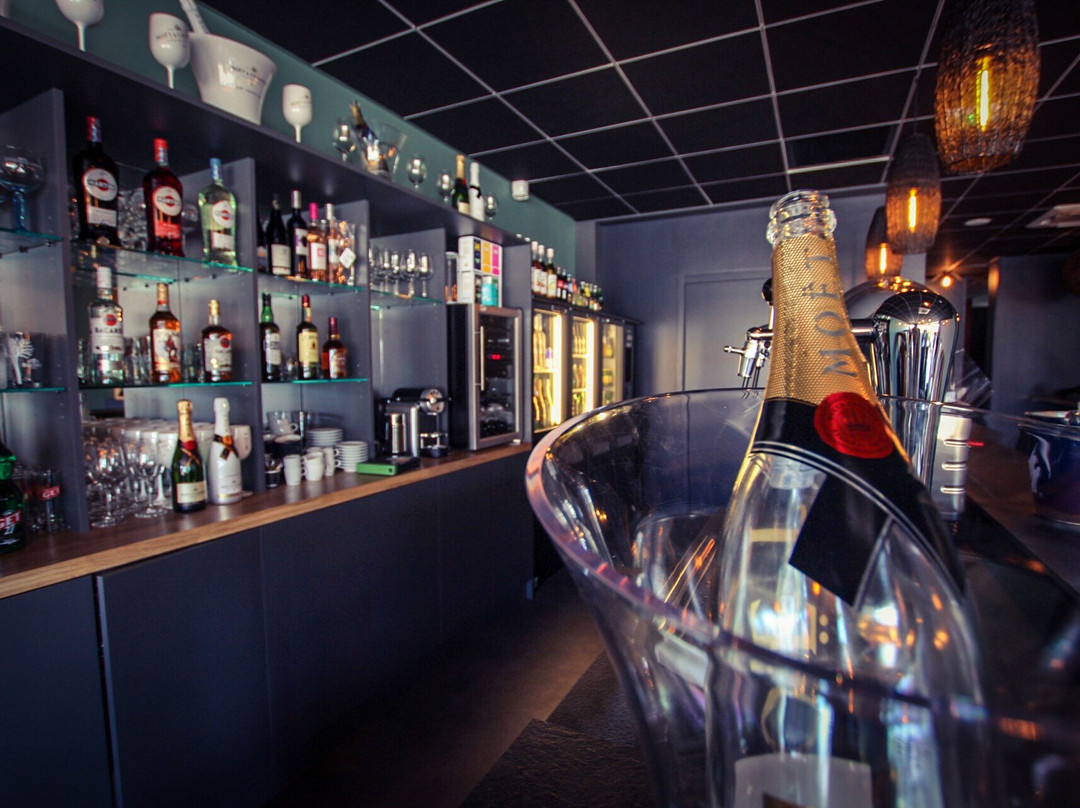 Koncept Karaoke Box - Bar Lounge景点图片