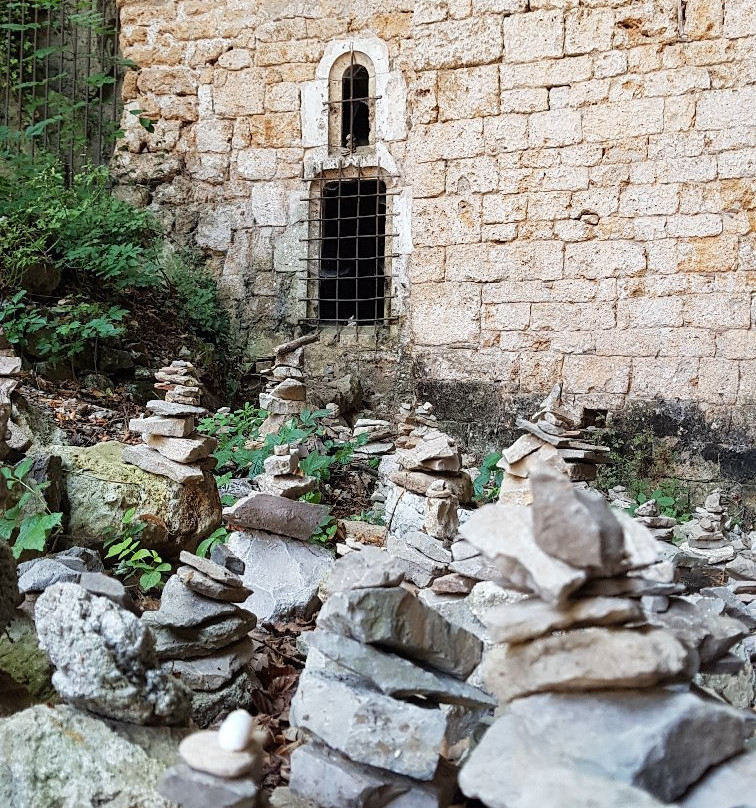 Chapelle Notre-Dame-de-Cénaret-Saint-Chely-du-Tarn必去景点