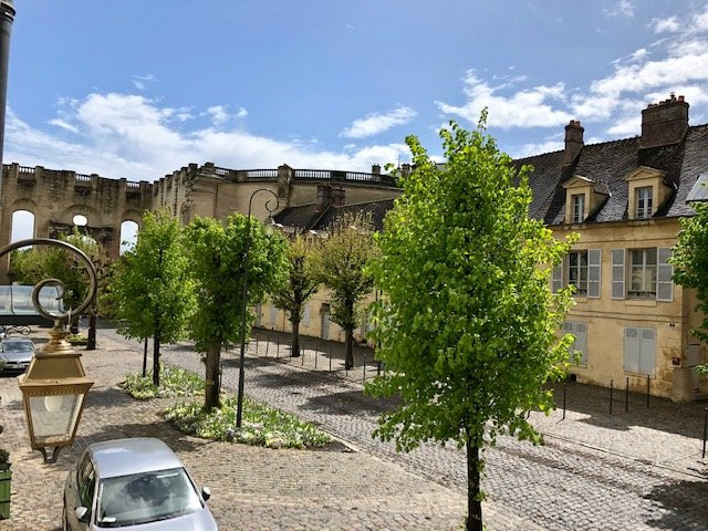 奥伯格杜迪鲍米酒店主图