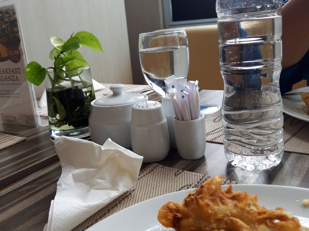 龙鱼大酒店主图