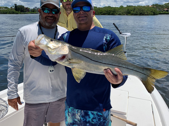 Salty Water Fishing Charters-帕姆港必去景点