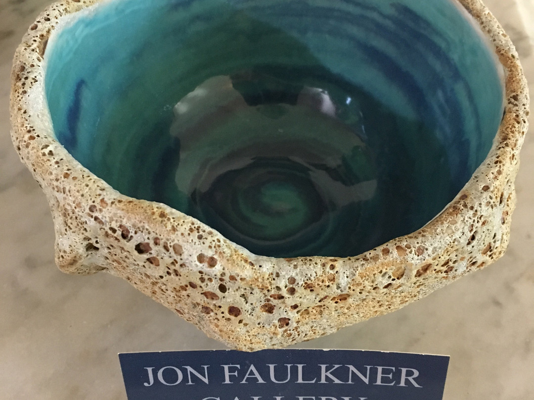 Jon Faulkner Pottery景点图片