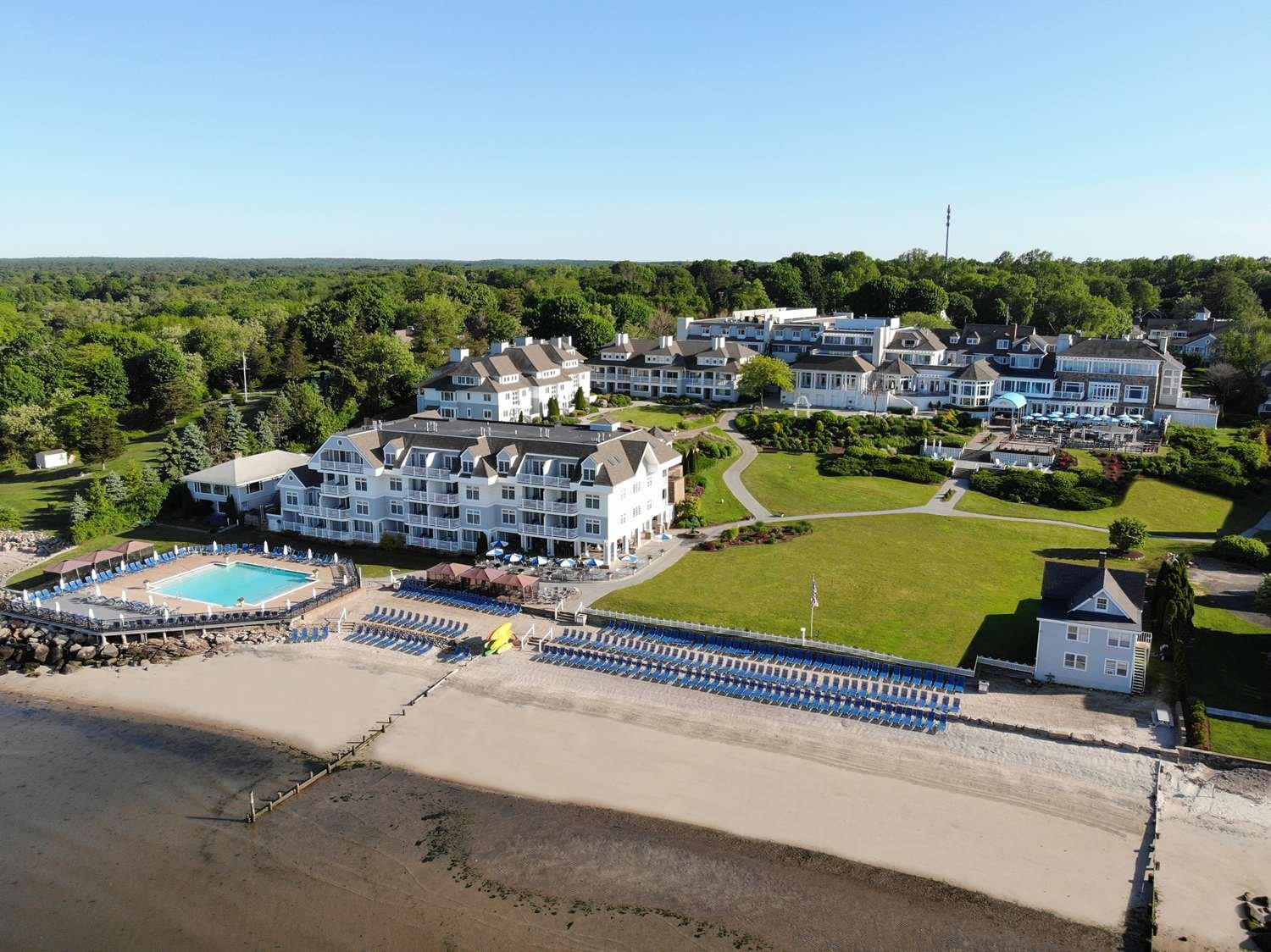 Water's Edge Resort & Spa-官方