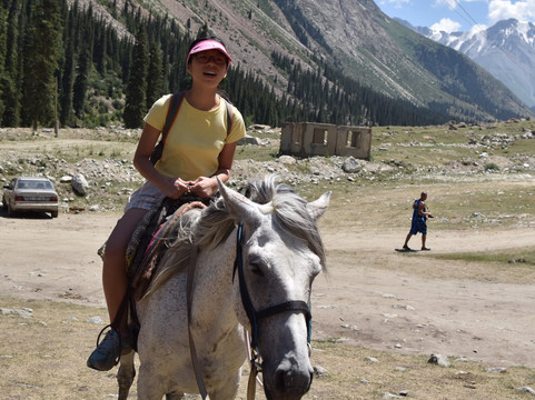 New Way Service-比斯凯克必去景点