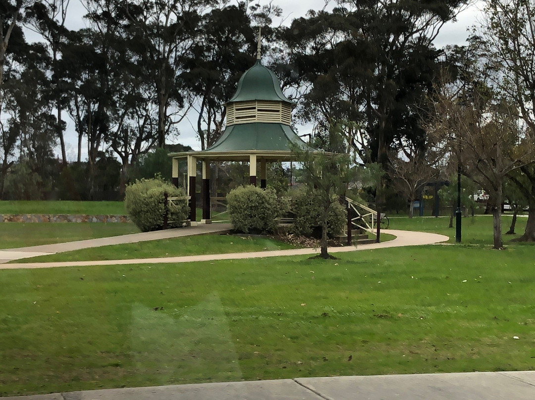 Heritage Boulevard Playground景点图片