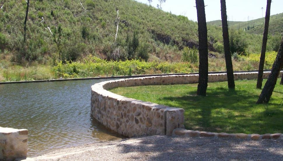 Praia Fluvial do Bostelim景点图片