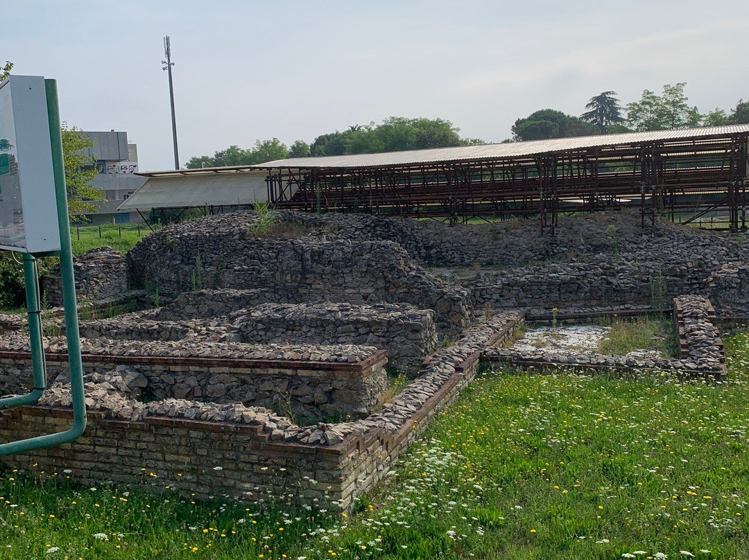 Area Archeologica di Viale Stazione景点图片