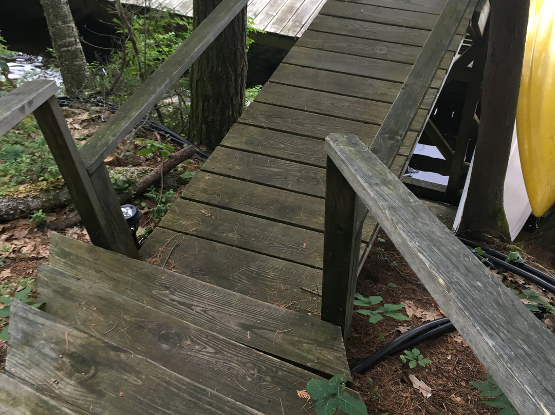 The Lodges At Bolton Landing主图