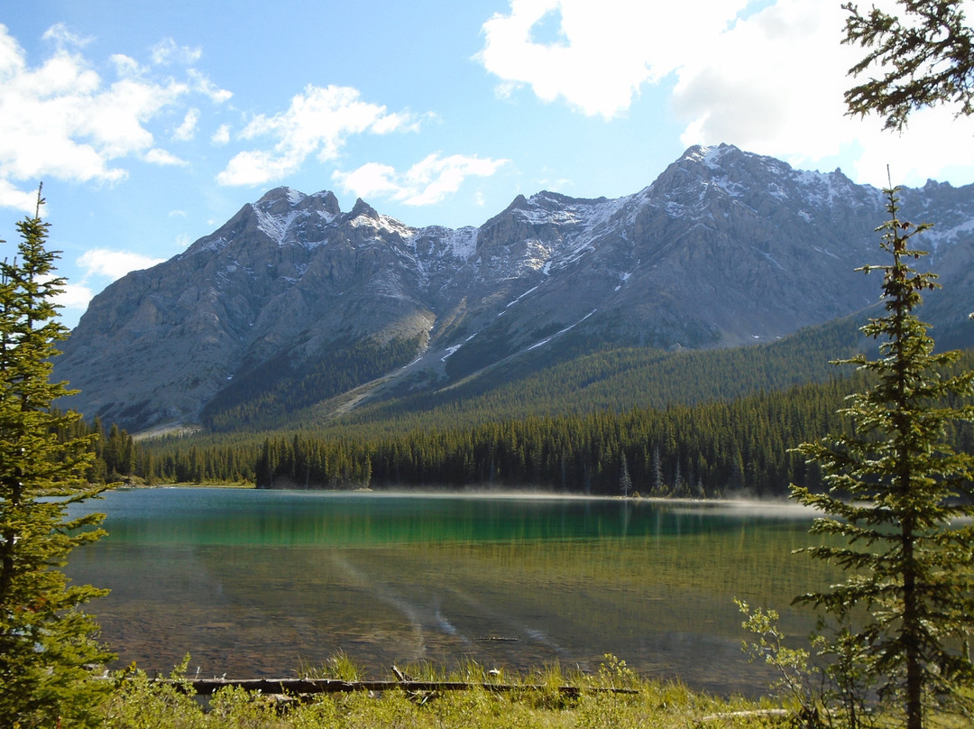 Elbow Lake Trail-卡那那斯基斯必去景点
