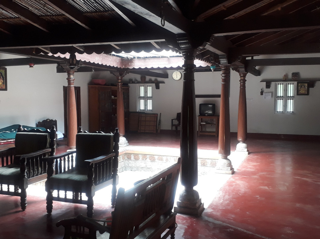 The Courtyard主图