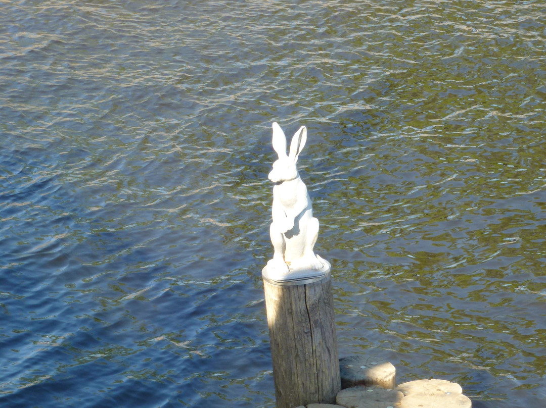 Hare Monument-圣彼得堡必去景点