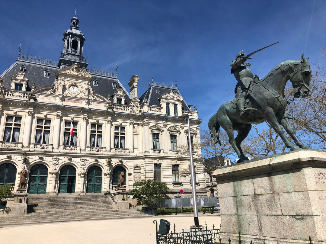 Statue de Richemont Duc de Bretagne景点图片