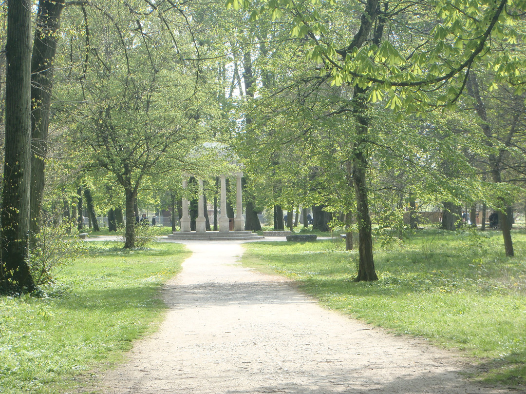 Parc de la Colombiere景点图片
