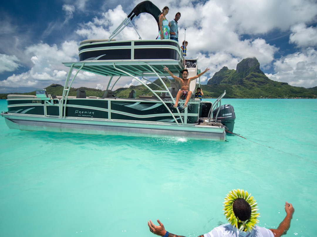 Toa Boat Bora Bora