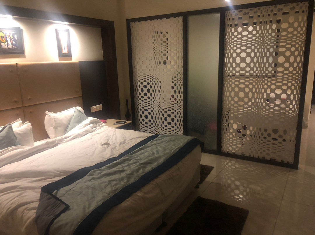 Hotel Amber Residency主图