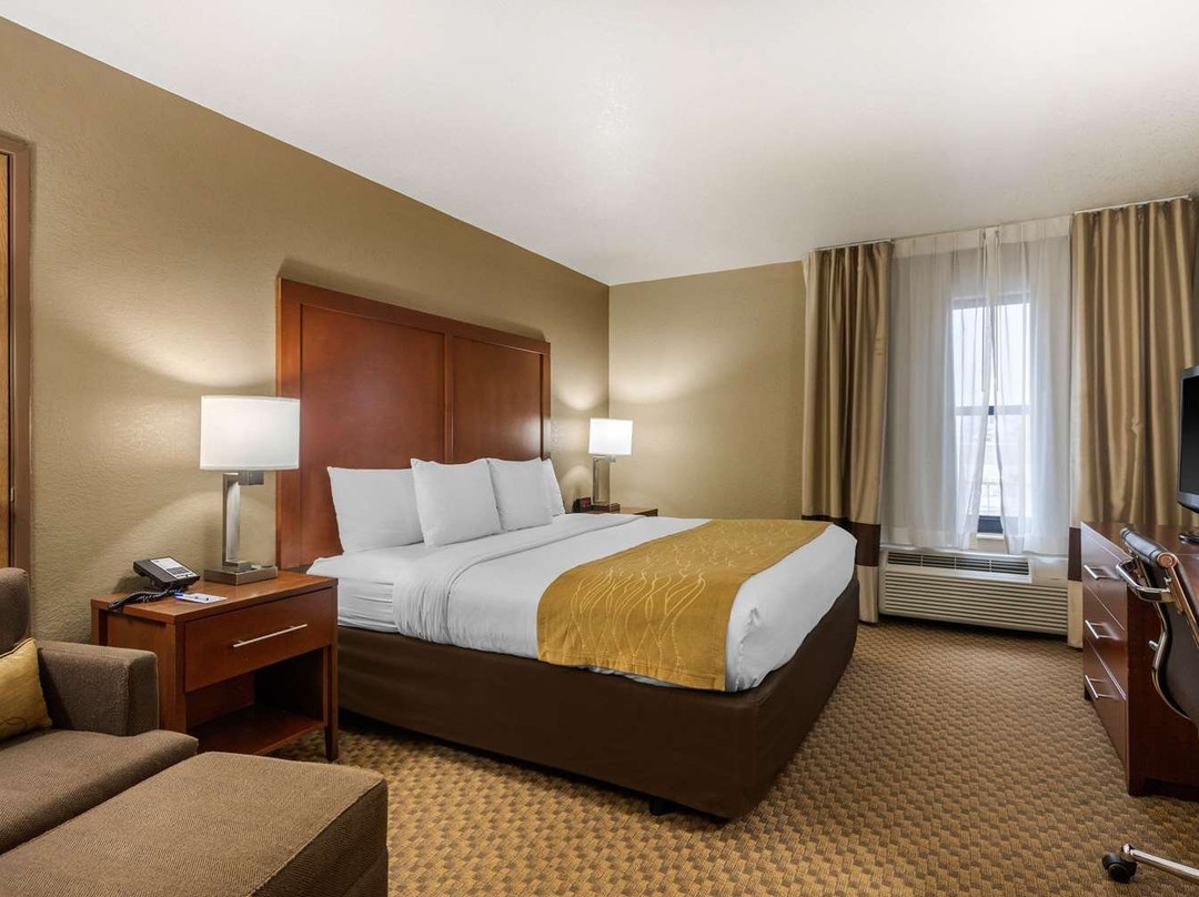 Comfort Inn & Suites Springfield I-44主图