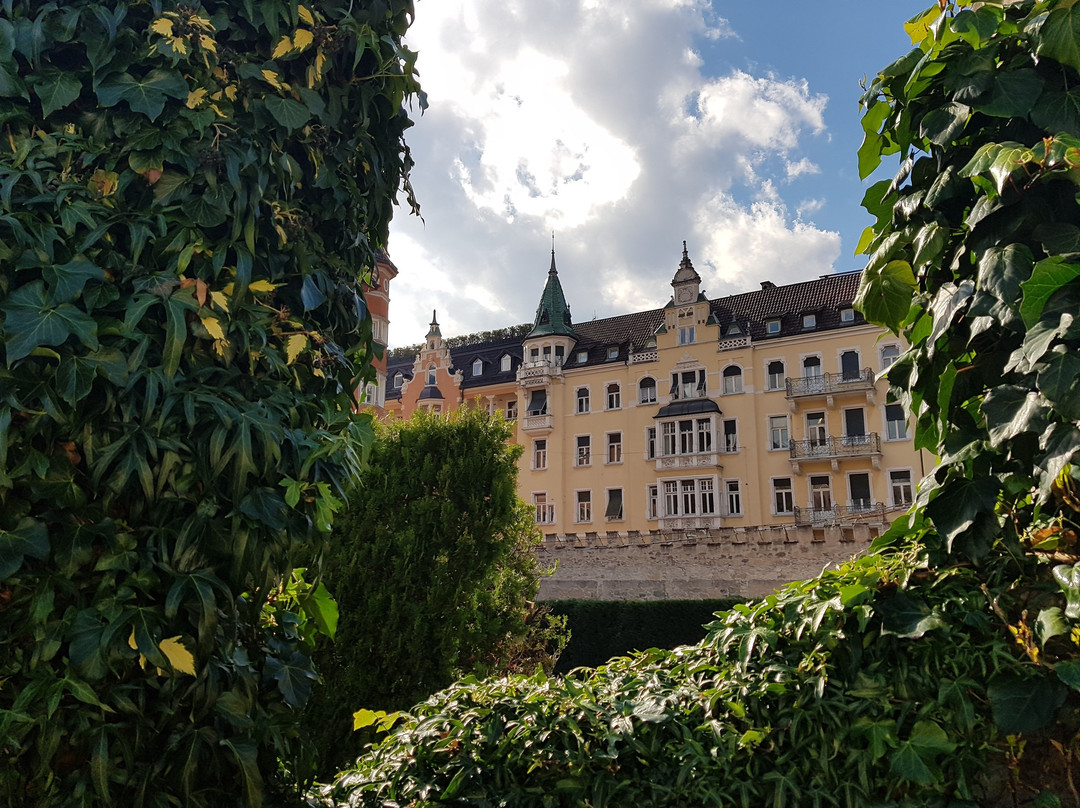Palazzo della Cassa di Risparmio di Bolzano景点图片