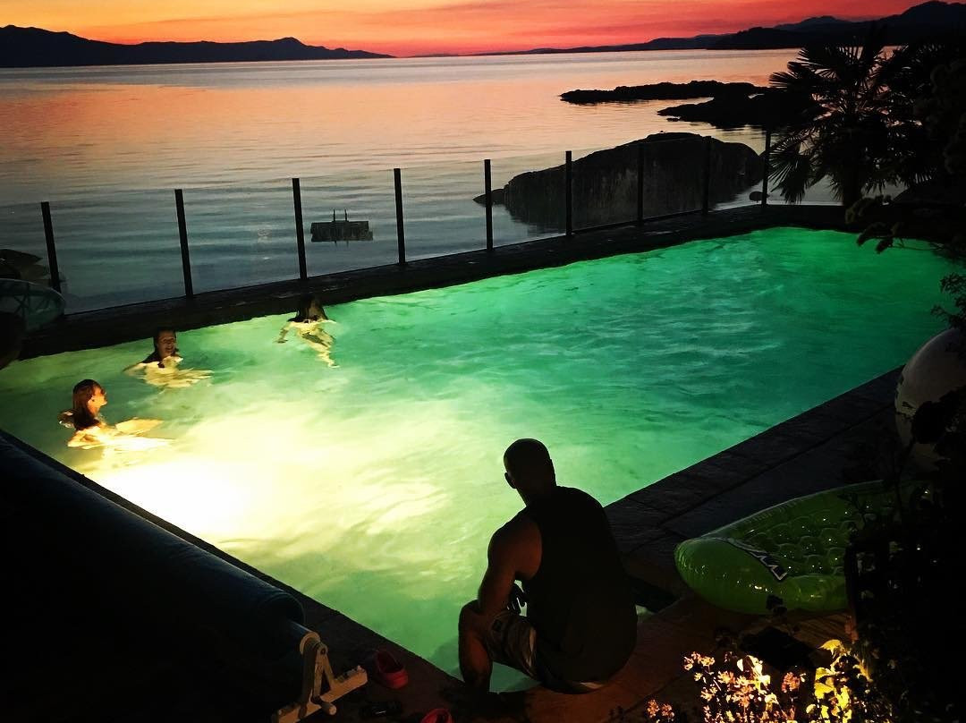 Halfmoon Bay酒店住宿-Burchills B&B by the Sea