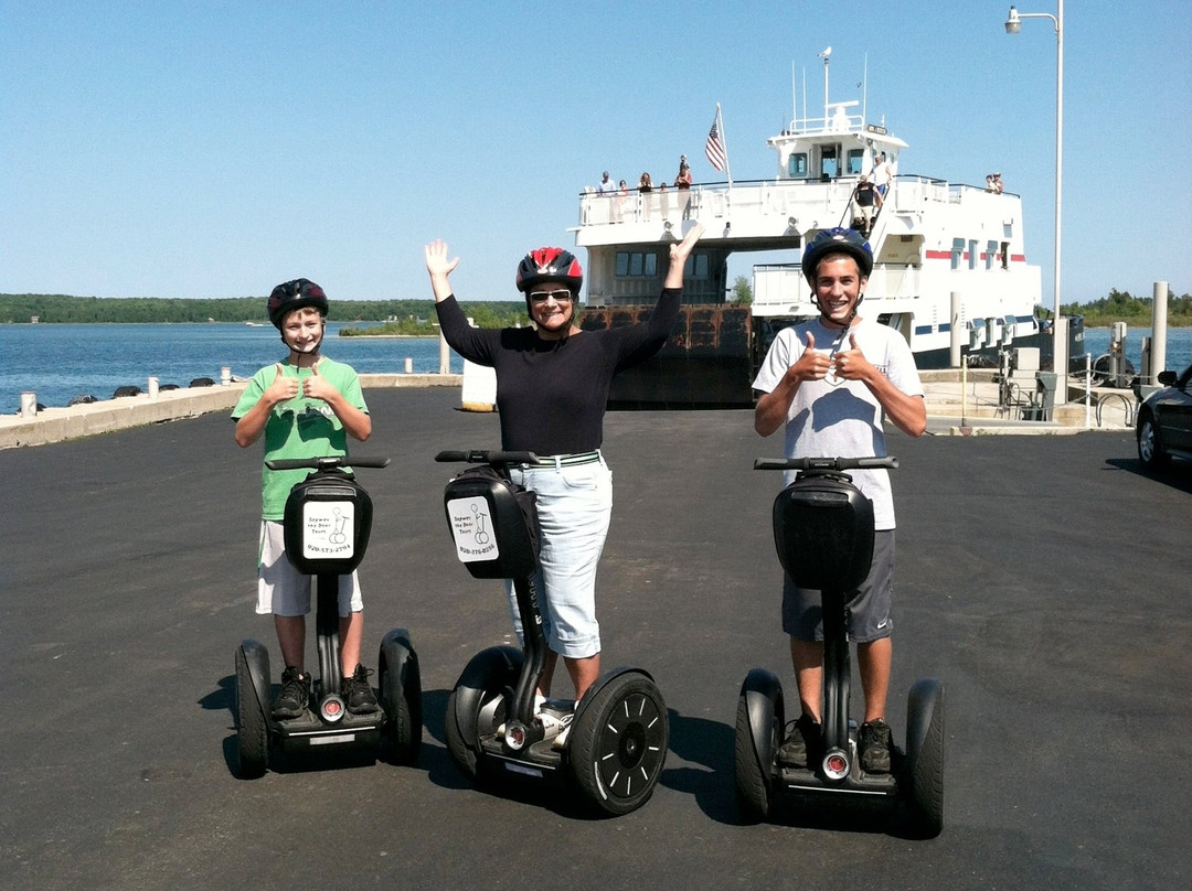 Glide N.E.W. - Segway the Door Tours-Ellison Bay必去景点