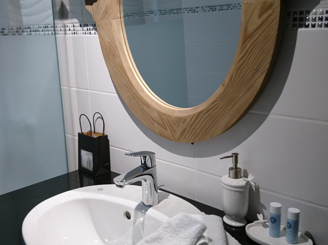 Le Clos du Cèdre主图