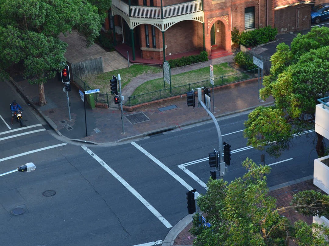 SKYE Hotel Suites Parramatta主图