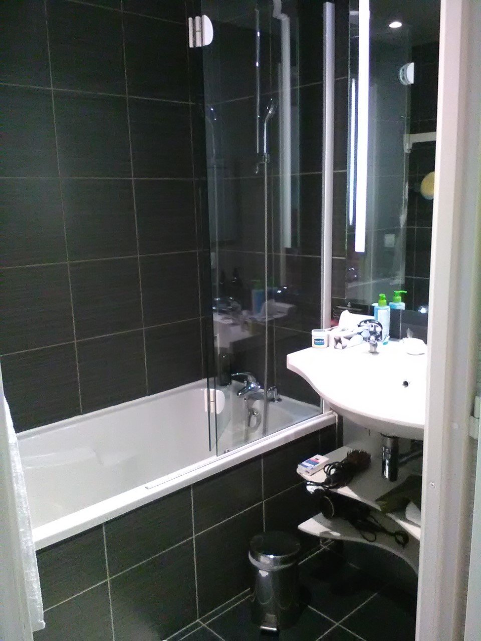 Aparthotel Adagio Paris Montrouge-浴室