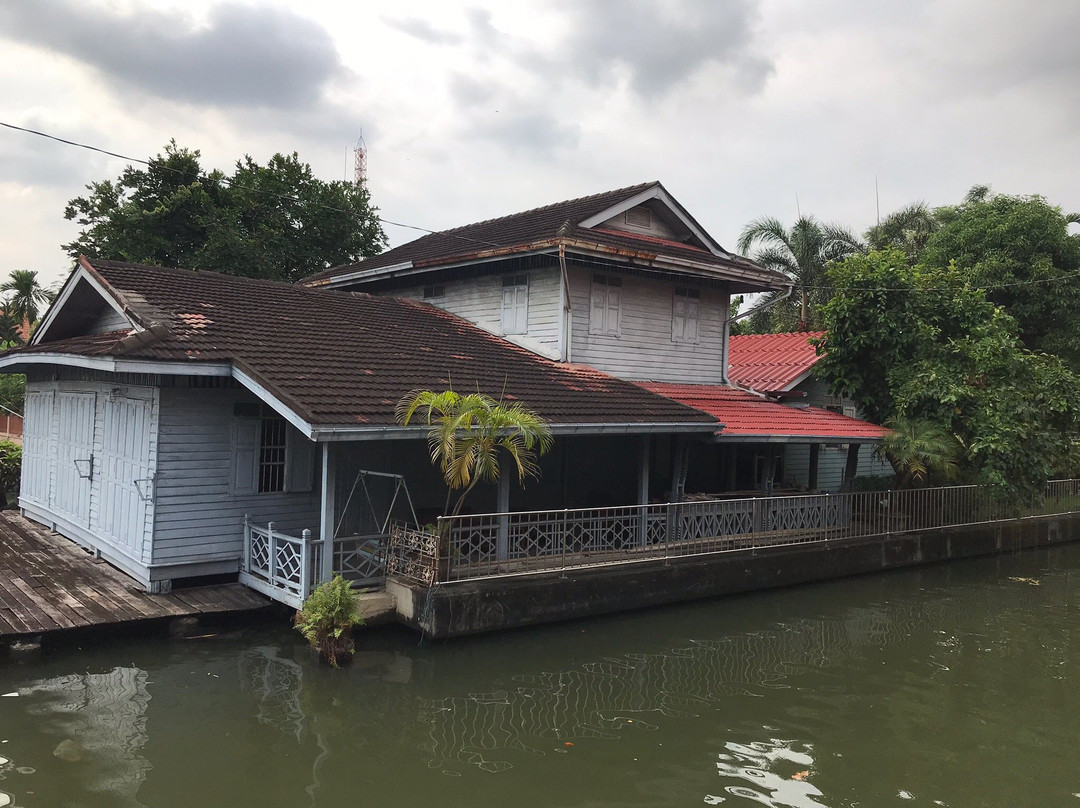 Talat Nam Song Khlong Wat Talingchan-曼谷必去景点