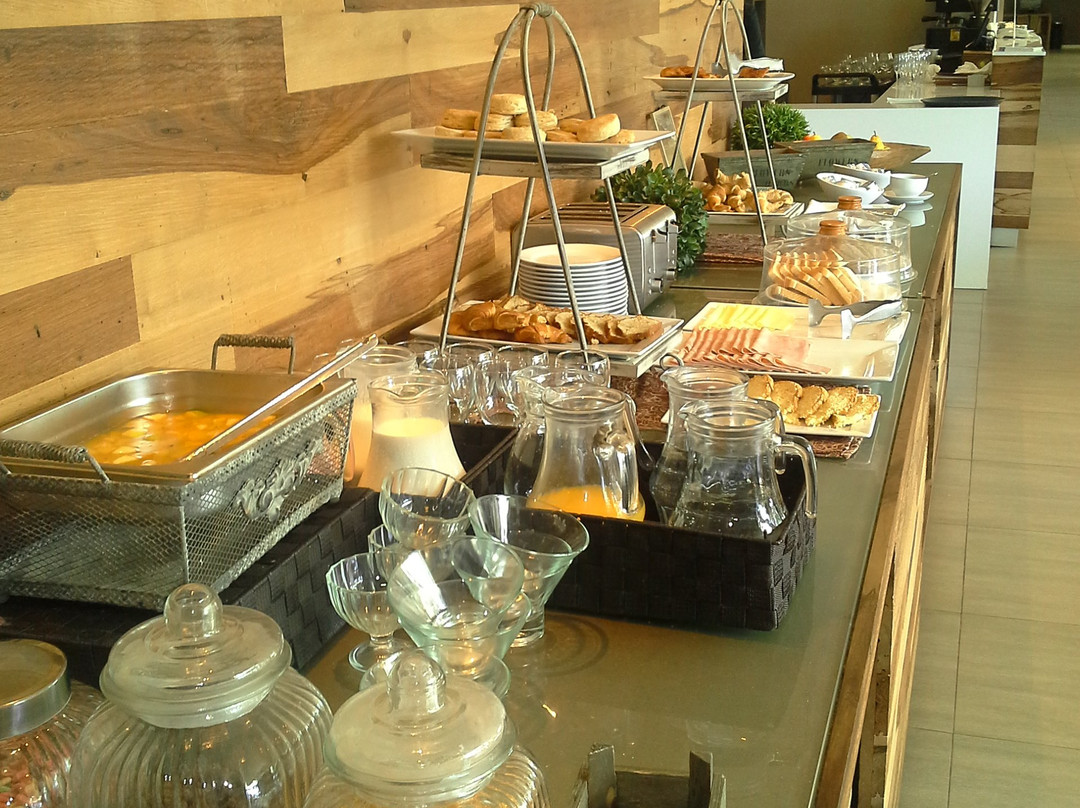 Orfeo Suites Hotel Sierras Chicas主图