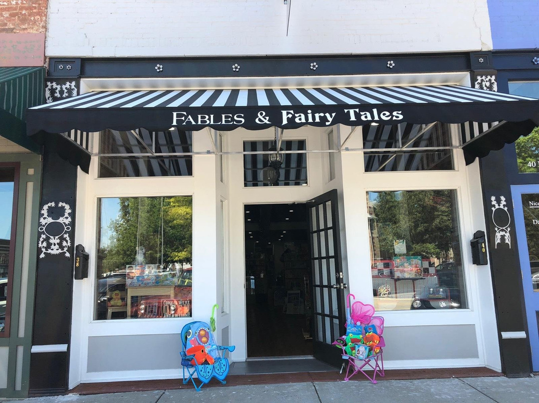 Fables and Fairy Tales-Martinsville必去景点