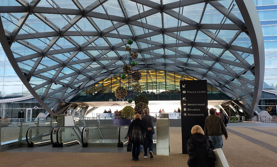 Denvers Airport Transportation-丹佛必去景点