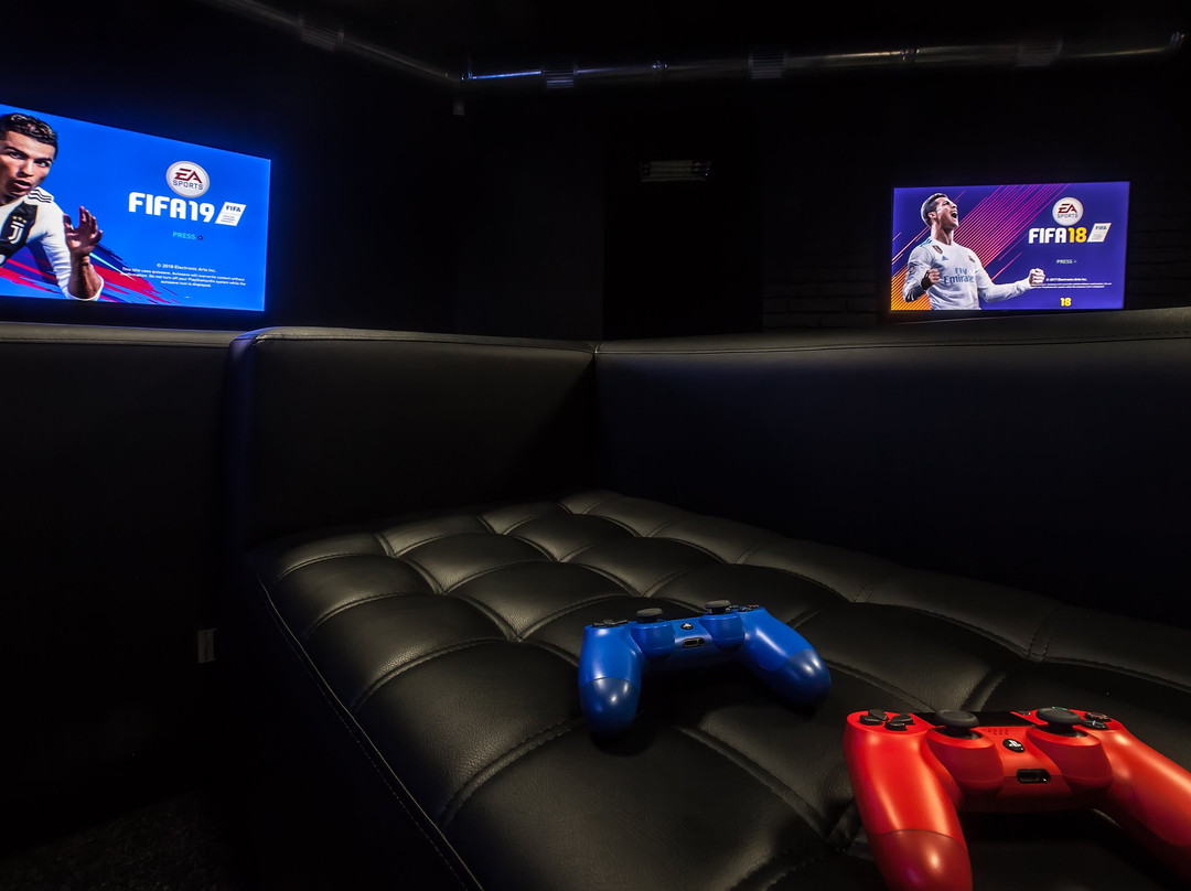 CUBE Virtual Reality Club-利沃夫必去景点