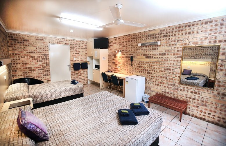 Gin Gin Central Motel主图