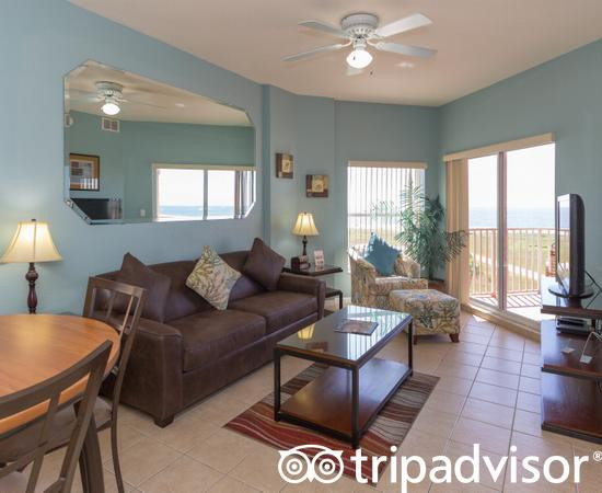 冲浪海滩度假酒店主图