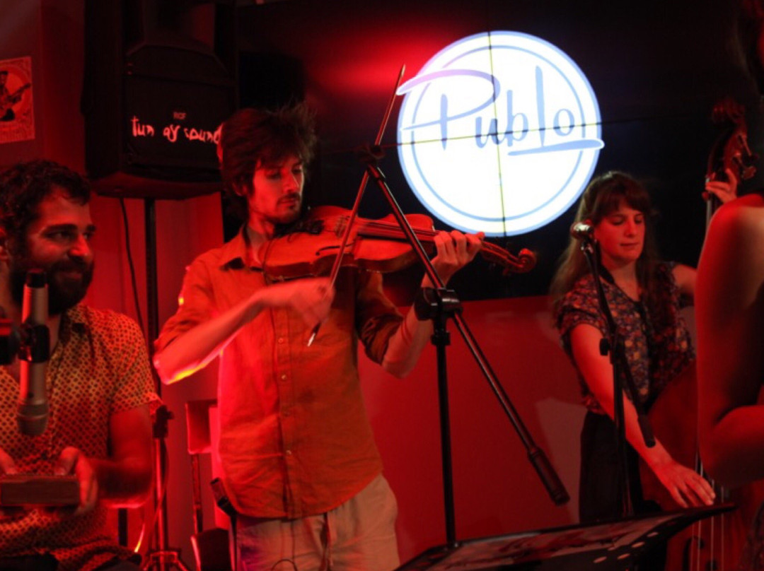 Sesverenpinar旅游景点-Publo