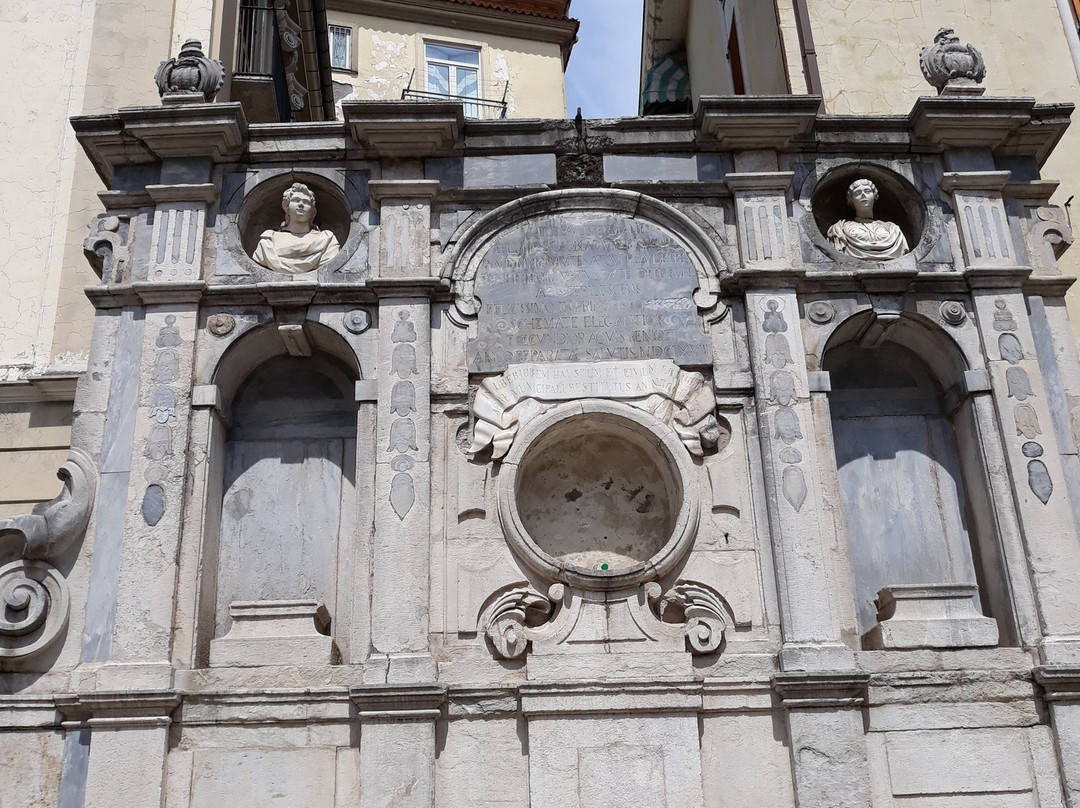 Fontana dei Caracciolo o di Bellerofonte-阿韦利诺必去景点