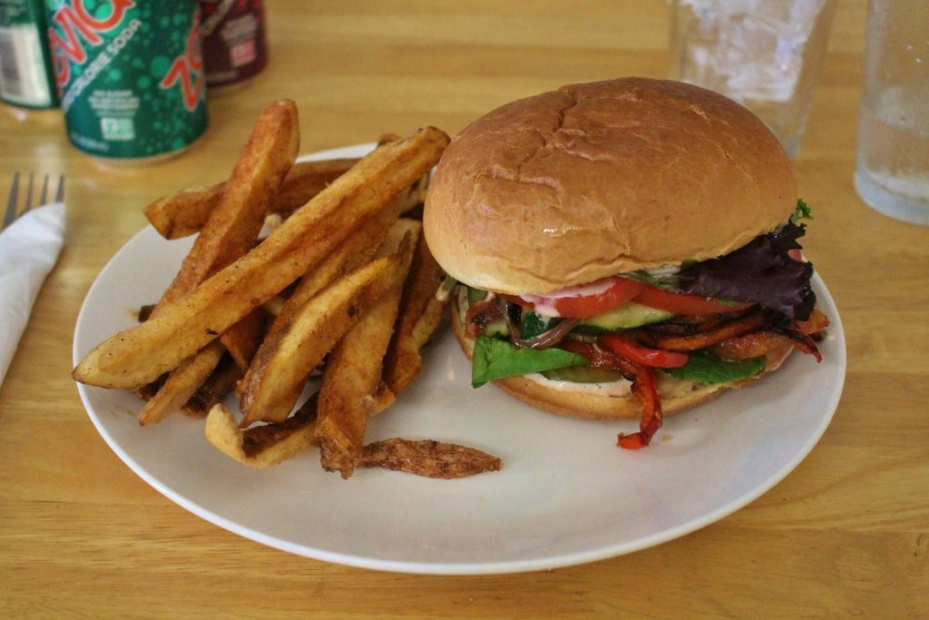 Independence餐馆和美食-Fork in the Wild