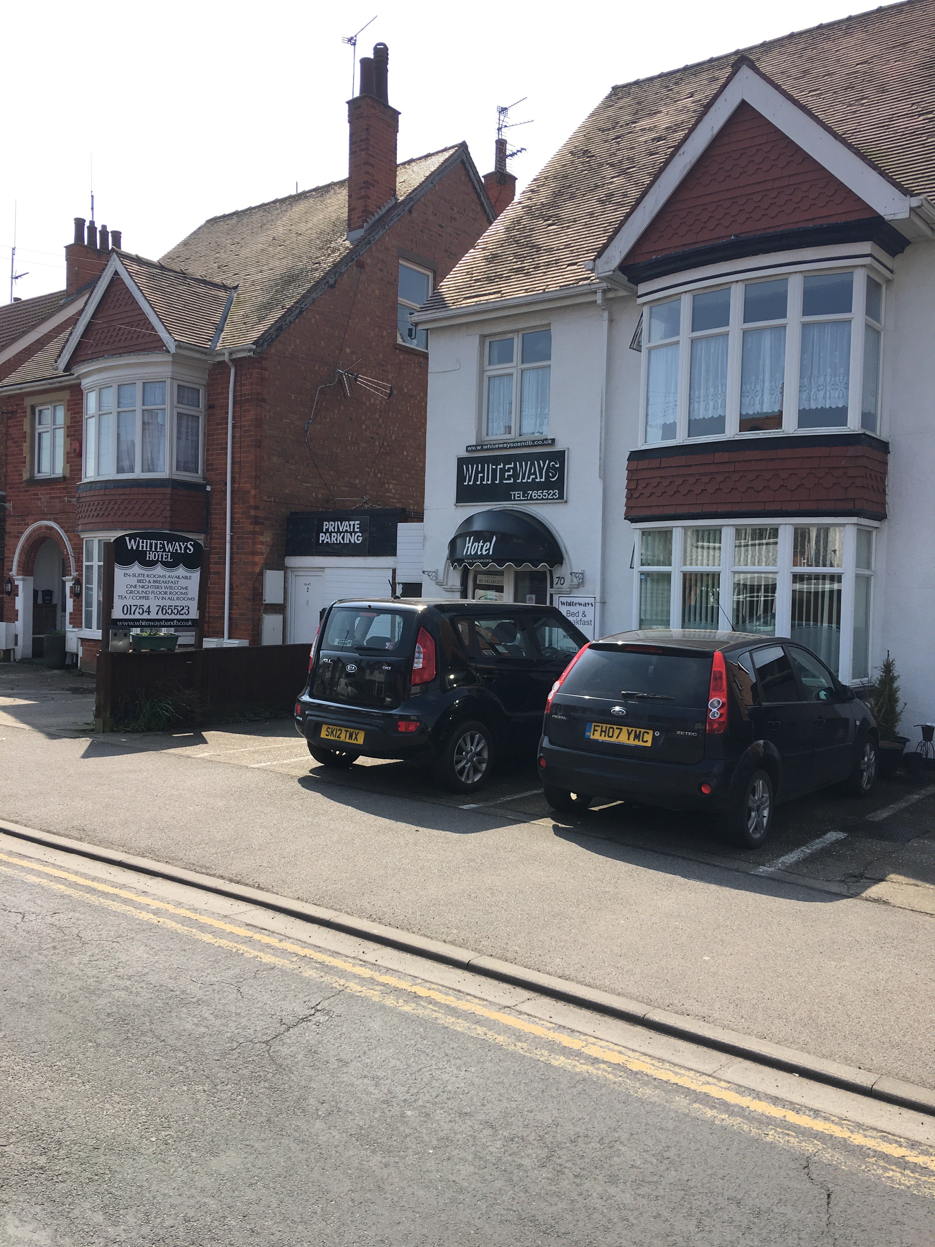 Whiteways Hotel-官方