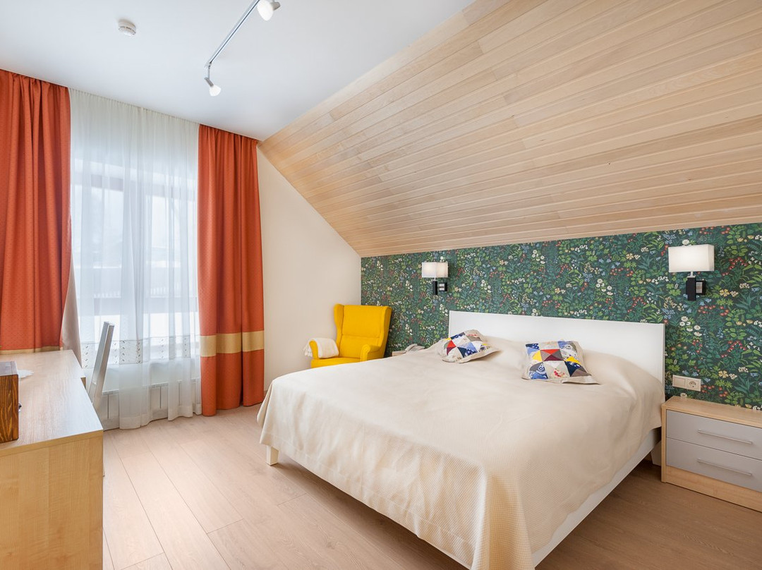 Club-chalet Verkhoturye主图