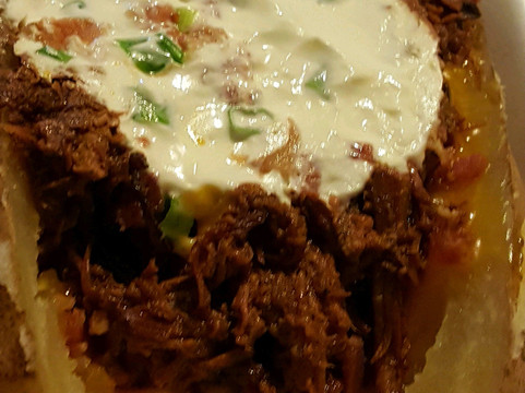 Cloverleaf餐馆和美食-Brothers-In-Law's Bar-B-Que