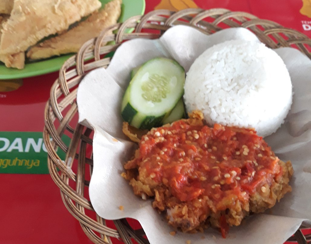 Metro餐馆和美食-Mister Geprek